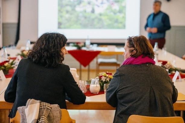 Sarah Hagmann und Theresa Schopper 3